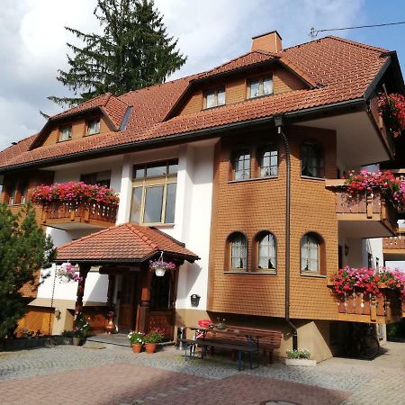 Gaestehaus Roessle Rötenbach Zewnętrze zdjęcie
