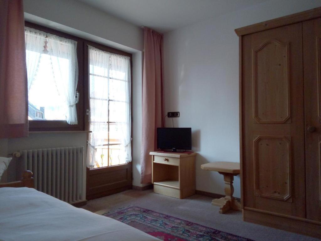 Gaestehaus Roessle Rötenbach Zewnętrze zdjęcie