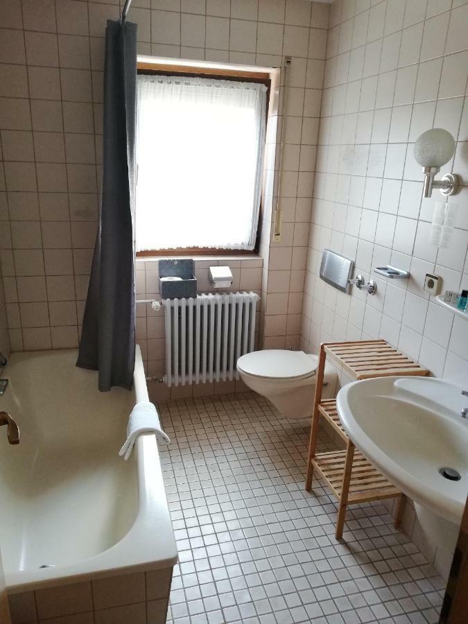Gaestehaus Roessle Rötenbach Zewnętrze zdjęcie